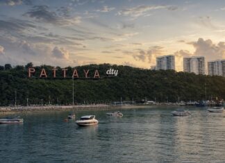GAVROCHE HEBDO – ÉDITORIAL : Pattaya, Chicago ou Las Vegas ?