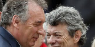 FRANCE – POLITIQUE : Vue d’ailleurs, Bayrou, Breton, Borloo et…?