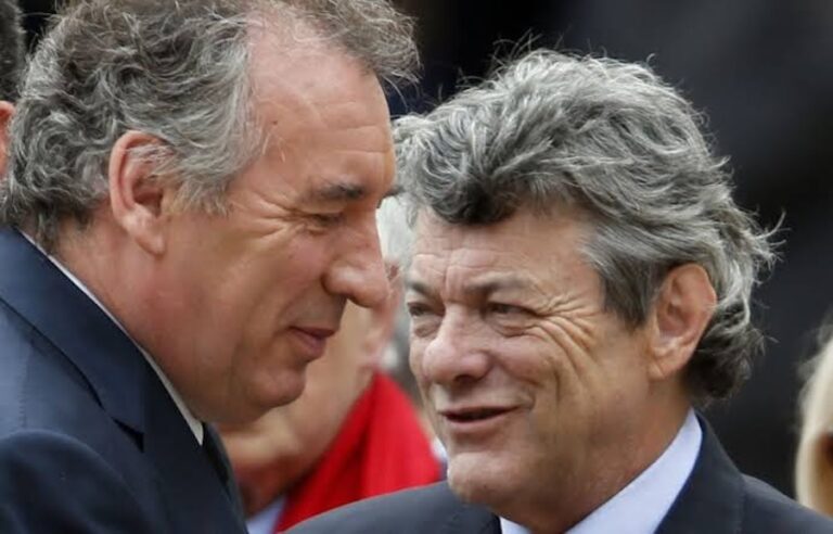 FRANCE – POLITIQUE : Vue d’ailleurs, Bayrou, Breton, Borloo et…?