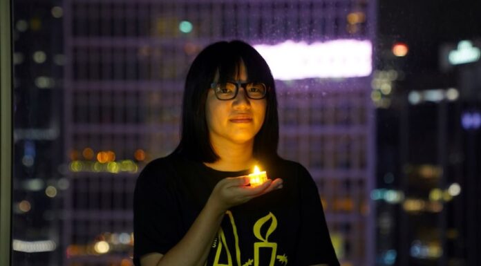 HONG KONG – JUSTICE : Jusqu’à dix ans de prison pour deux anciens organisateurs des veillées de Tiananmen