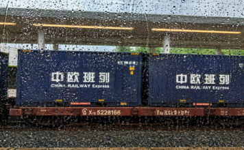 LAOS – CHINE : Le chemin de fer change d’échelle Chemin de fer au Laos - commerce
