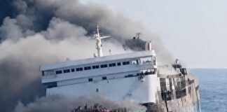 INDONÉSIE – CATASTROPHE : Un ferry en flammes fait cinq morts et 39 disparus entre Java et Sulawesi