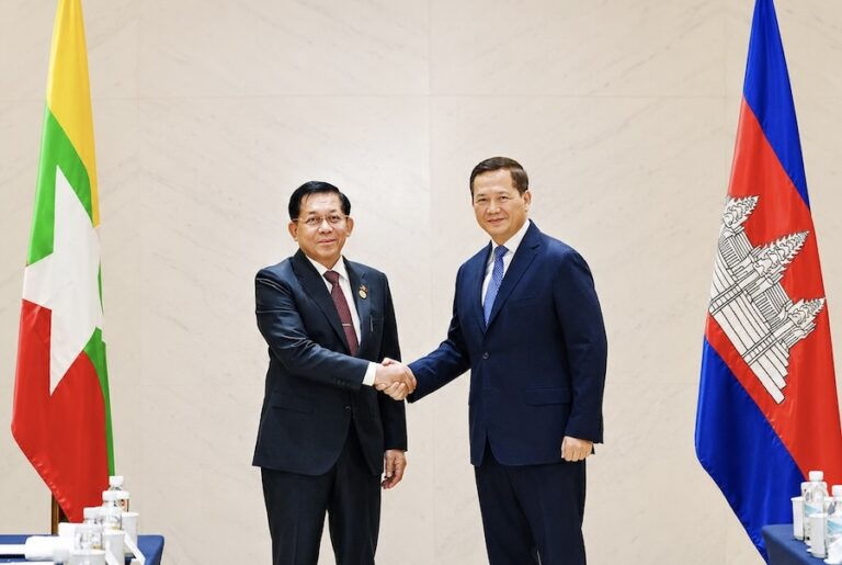 BIRMANIE – CAMBODGE : Min Aung Hlaing attendu à Phnom Penh début septembre
