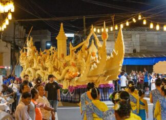 THAÏLANDE – CHRONIQUE : A Ubon, la cire est une œuvre d’art
