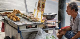 vendeur de rue à Bangkok