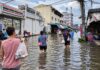 BANGKOK – SOCIÉTÉ : Comment la métropole survit aux inondations Bangkok inondation commerce