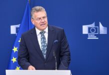 PHILIPPINES – ÉCONOMIE : Manille et l’Union européenne ouvrent la voie à un accord de libre-échange Maroš_Šefčovič EU-Philippines commerce