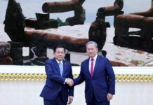 Min Aung Hlaing et Hun Manet
