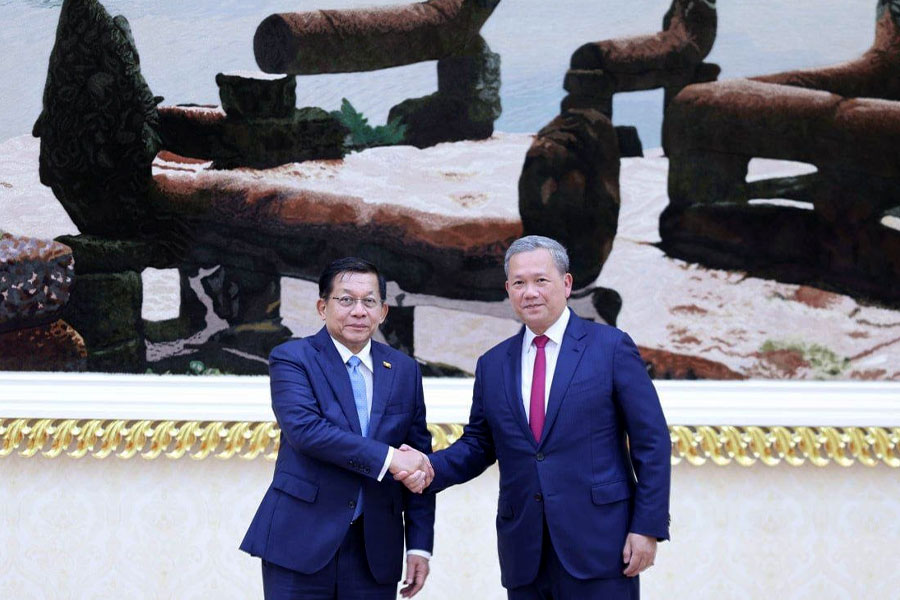 Min Aung Hlaing et Hun Manet