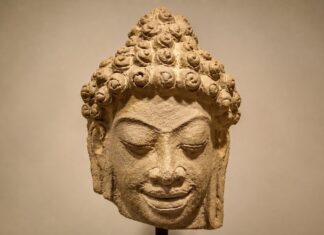 Tête de Bouddha style Mon-Dvaravati