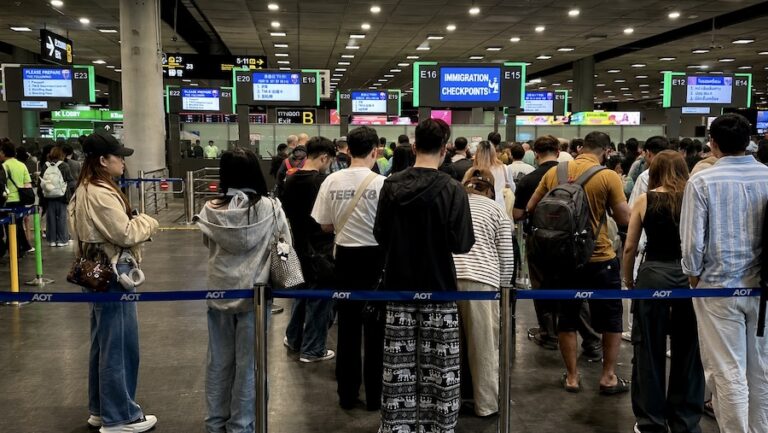 THAÏLANDE – SOCIÉTÉ : La Thaïlande durcit-elle vraiment sa politique envers les étrangers ?