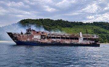 ferry MV June Aster
