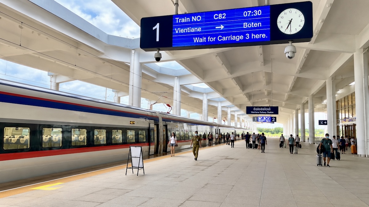 quai Gare de Ventiane