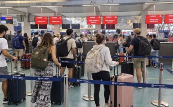 THAÏLANDE – SOCIÉTÉ : Pourquoi le tourisme israélien suscite des tensions dans le royaume touristes aéroport