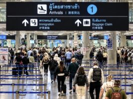 GAVROCHE HEBDO – ÉDITORIAL : Face aux étrangers, une vieille colère thaïlandaise touristes arrivée Suvarnabhumi