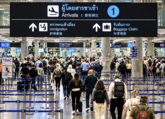 touristes arrivée Suvarnabhumi