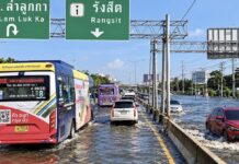 GAVROCHE HEBDO – ÉDITORIAL : Après les inondations, la facture Autoroute thaïlandaise inondée