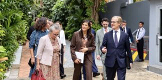 Eleonore Caroit à l'ambassade de France de Bangkok