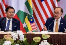 Min Aung Hlaing et Anwar