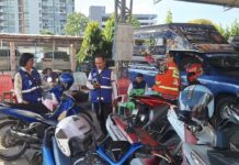 PATTAYA : Anutin met fin à la guerre des gilets des taxis-motos