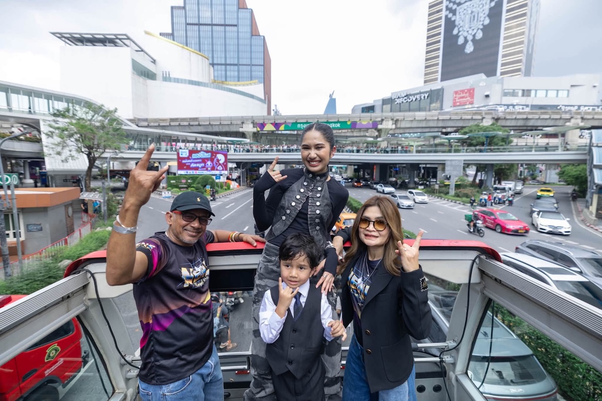 Nene Royal parade à Bangkok