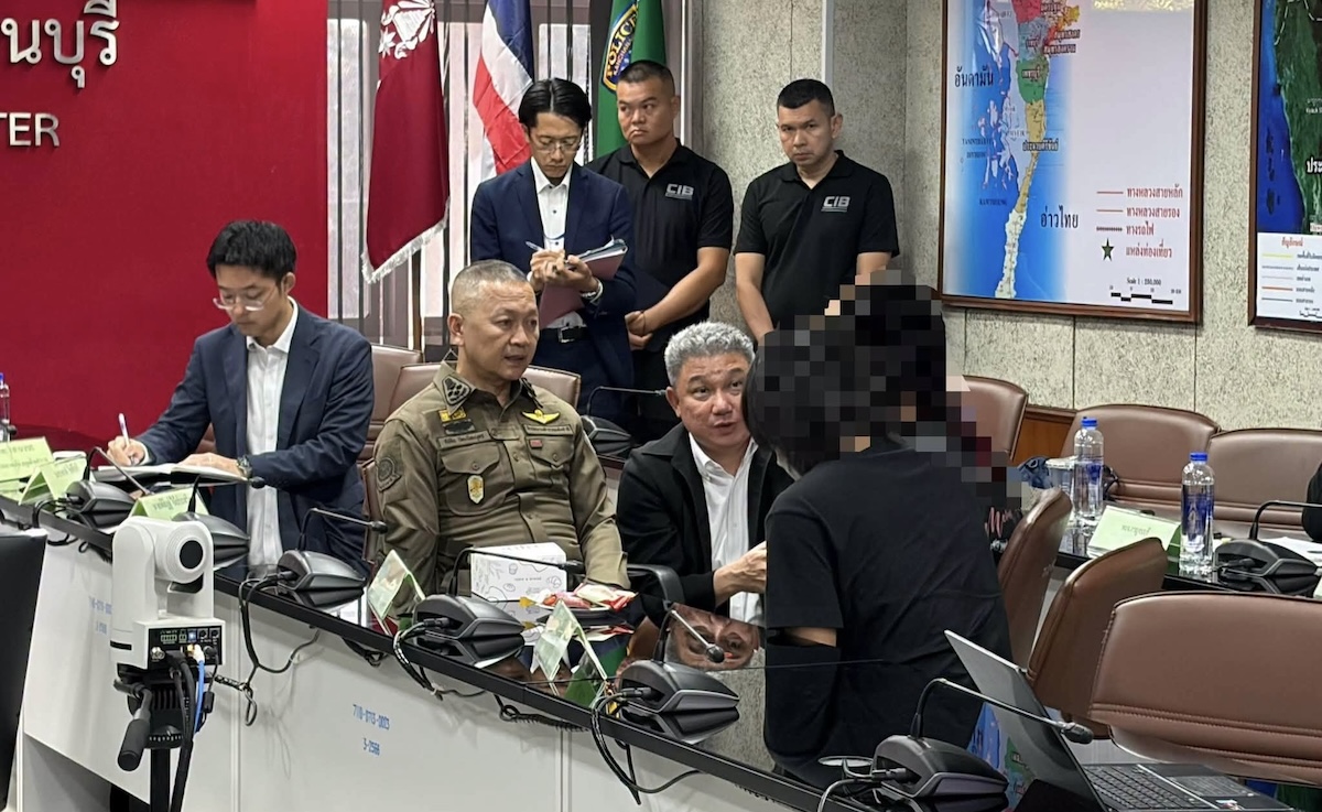 Police Thaïlandaise scam japonais