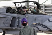 Reine Suthida chasseurs gripen