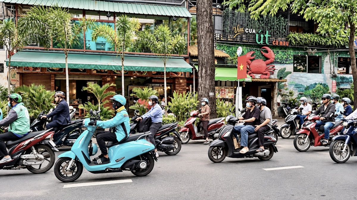 Rue animée à Ho-Chi-Minh-Ville