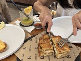 BANGKOK – SOCIÉTÉ : Le pain au levain thaïlandais, ça existe ! Sandwich à Bangkok